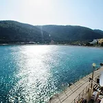 Irene Apartment By The Sea - Privat Parking