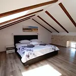 Villa Mandy