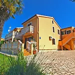 Apartments Zdravko 768