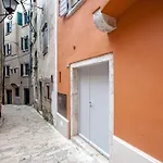 Apartment And Studio Ca 3 Vie