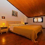 Apartments Antica 1371