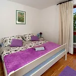 Apartment Josipa With 2 Bedrooms Near The Sports Center And The Beach