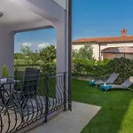 Silver Holiday House