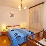 Apartments Ivan 41