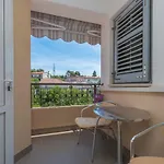 Apartment Yolanda
