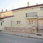 Studio Apartment Martina ---80M From The Sea---