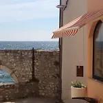 Apartment Oblo