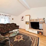 Apartman Nena