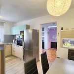 Active Apartment