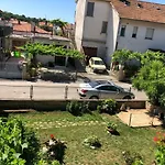 Davor