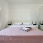 Apartment Maja