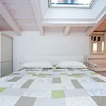 Apartment And Studio Ca' 3 Vie