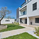 Apartments La Mer