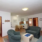 Apartments Lora