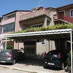 G&G Studio Apartments