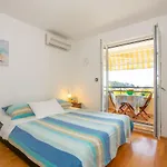 Apartment Irena With Bikes Included