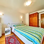 Apartment Wilke Lovran