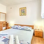 Apartmani Marin-Posesi 182