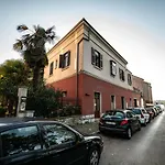The Sisters Central Apartment
