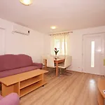 Apartmani Bradaric