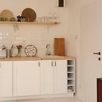 Lanterna Apartment