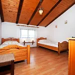 Apartment Mirela