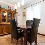 Big Apartment Near The Sea In Rovinj