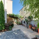 Apartments Ankica