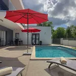 Modern Villa Ema With Private Pool Near Pula And The Beach