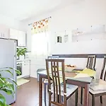 Apartments Bolt