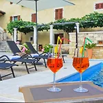 Villa Maria Tereza