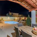 Villa Monique