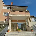 Apartment Pecirep
