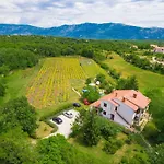 Apartments Valoda