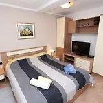 Apartments Malusa