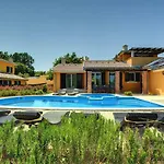 Villas Vea Histria