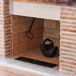 Superb Townhouse Villa Montalbano