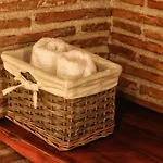 Superb Townhouse Villa Montalbano