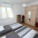 Apartment Dina