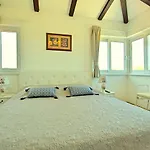 Villa Lume