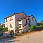 Apartments Mariza 1026