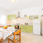 Apartments Grakalic Great Location