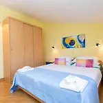 Apartments Nada
