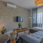Premium 100M2 Sea View Apartment