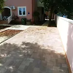 Apartmani Elena