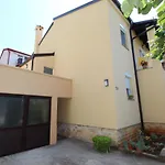 Apartment Rokov