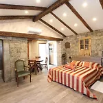 Apartments Midea 2