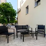 Apartments Anamar