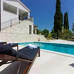 Beautiful Villa Irma With Private Pool Near Rovinj