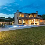 Villa Greenblue